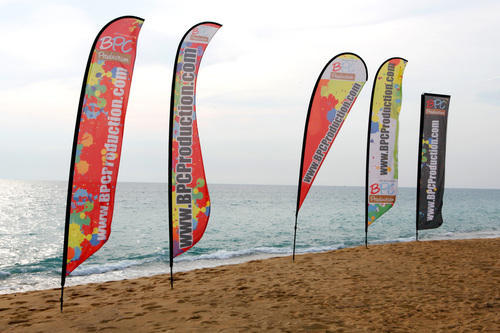 How Flying Banners Helpful For The Advertising